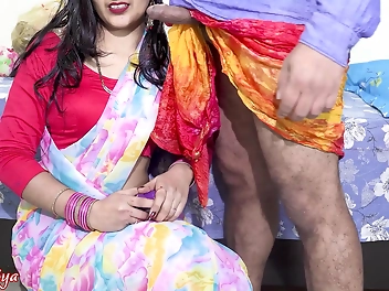 Hairy Pussy Alert! Bahu Priya Gets Pissed On The Bed During Hard Fucking And Failed Anal In Hindi Audio