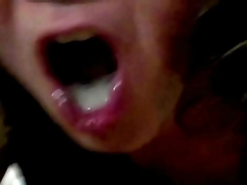 Married Japanese Woman Gives Blowjob Bliss For Orgasmic Climax!