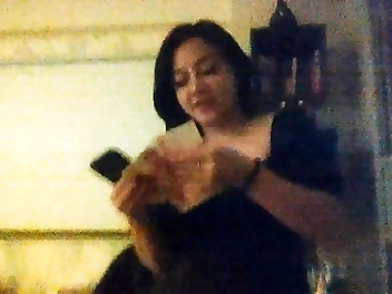 Japanese BBW Gets Wet And Wild: Unleashing Her Fat Pussy For Your Pleasure!