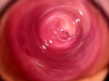 Exploring Mia's Tight Creamy Pussy: A Inside Look