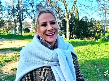 47-year-old Victoria - The MILF With Delicious Boobs