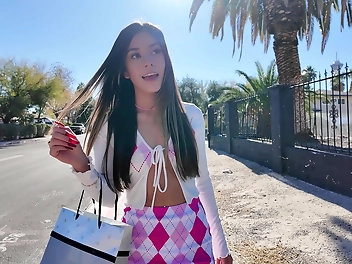 Japanese Artist Paints Beautiful Face On Public Bus!