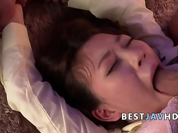 Miu Kimura's Explosive Threesome With Two Hardcore Males – A Must-Watch Japanese AV Masterpiece!