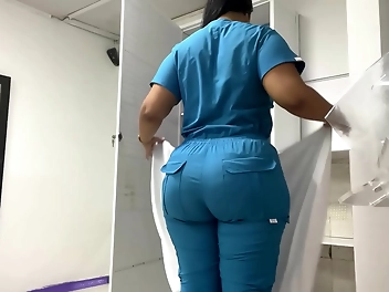 Doctor's Office Banged By Patient With Big Booty: Exclusive Footage