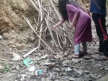 Japanese AV Actress Gives Epic Blowjob - Must Watch!